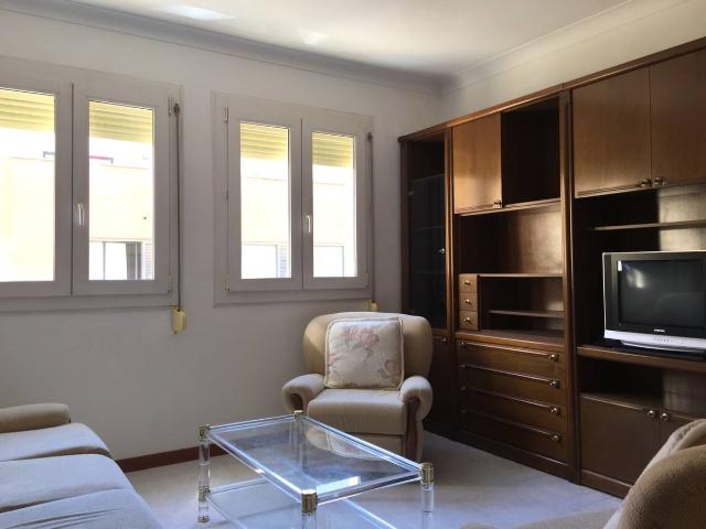 Apartamento en Alquiler en Eixample Sud – Migdia