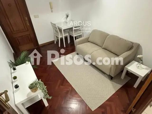 Apartamento en alquiler en Ensanche
