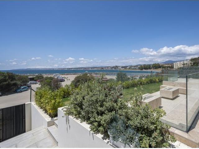 Apartamento en Alquiler en Estepona, Málaga