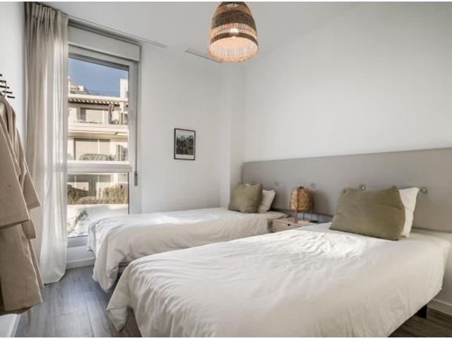 Apartamento en Alquiler en Estepona, Málaga