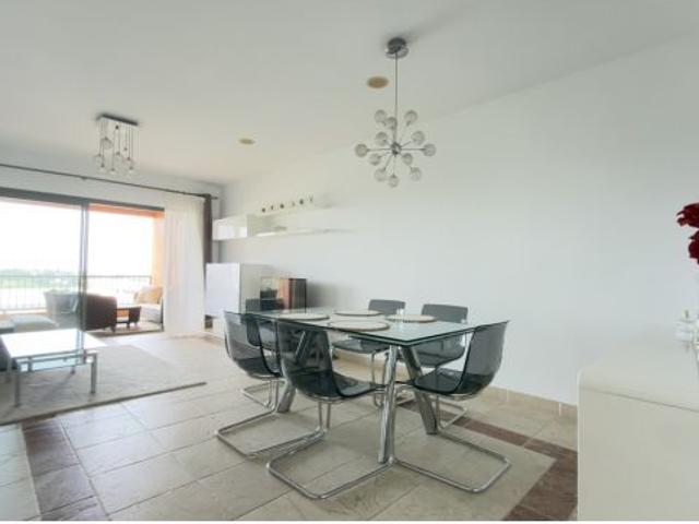Apartamento en Alquiler en Estepona, Málaga