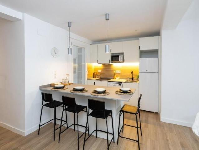 Apartamento en alquiler en Granada, Constitucion