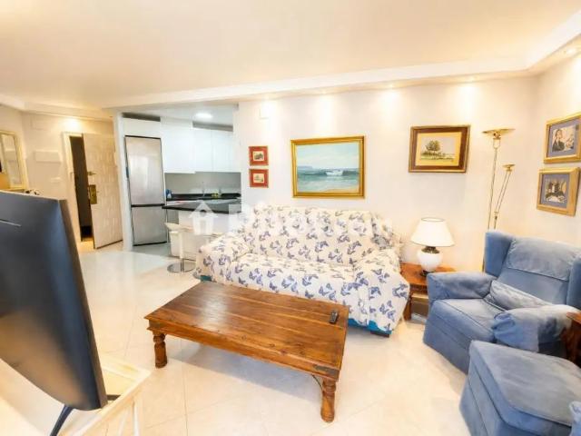 Apartamento en alquiler en La Carihuela los Nidos
