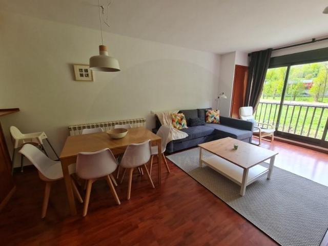 Apartamento en alquiler en Les