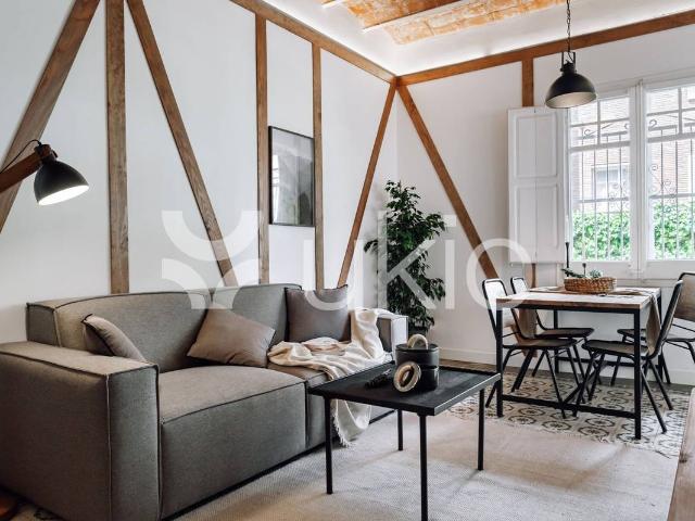 Apartamento en Alquiler en Les Tres Torres