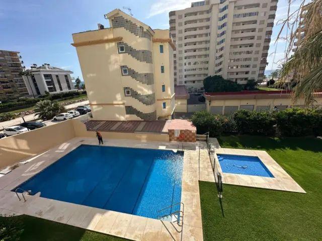Apartamento en alquiler en los Boliches