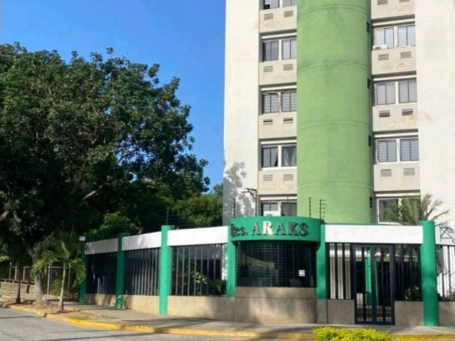 Apartamento en Alquiler en los Mangos