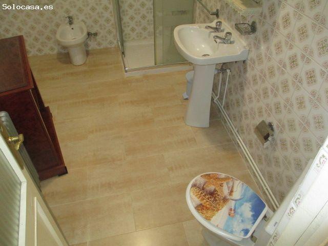 Apartamento en Alquiler en Lugones, Lugo