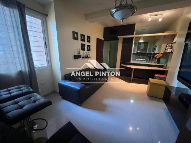 Apartamento en Alquiler en Maracaibo Norte Zulia 85 m2. 2 hab