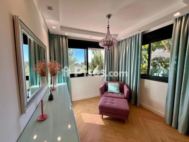Apartamento en alquiler en Marbella