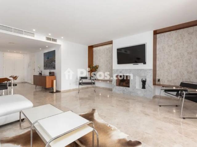 Apartamento en alquiler en Marbella
