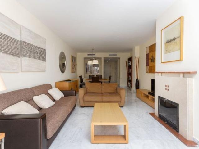 Apartamento en Alquiler en Marbella, Málaga