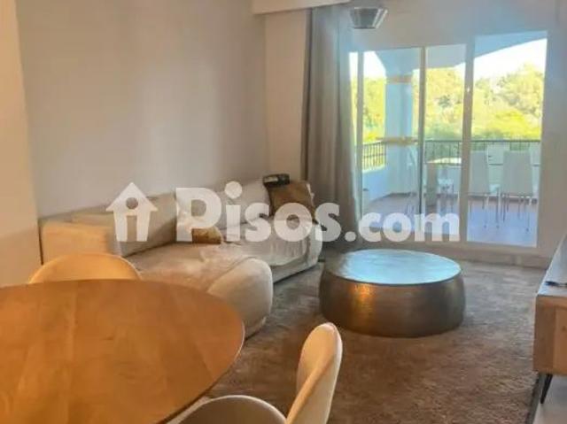 Apartamento en alquiler en Nueva Andalucía La Dama de Noche