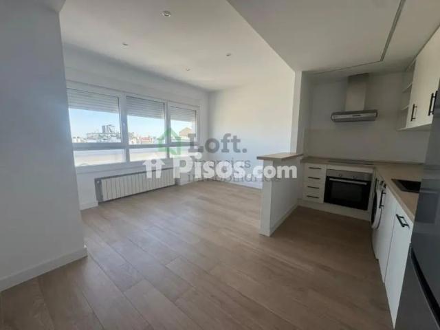 Apartamento en alquiler en Pardaleras