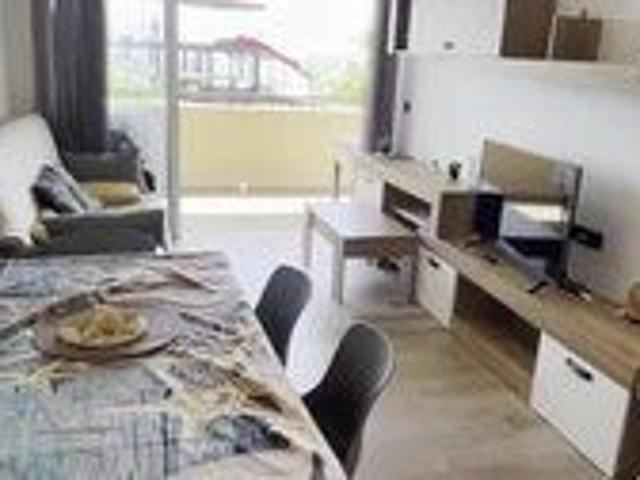 Apartamento en alquiler en Paseo de Velilla, 1