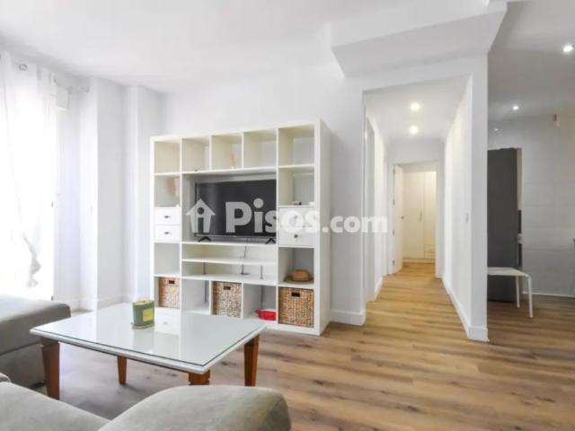 Apartamento en alquiler en Paseo Marítimo Rey de España, cerca de Calle Marconi