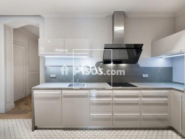 Apartamento en alquiler en Passeig de Gràcia, cerca de Carrer d' Aragó