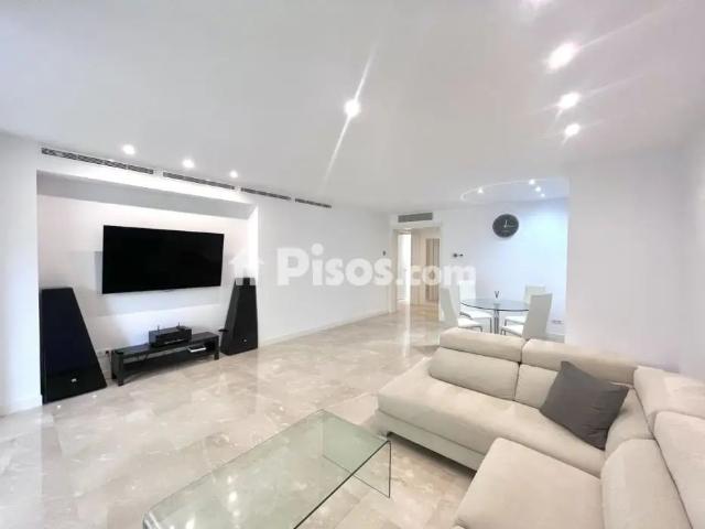 Apartamento en alquiler en Portals Nous Bendinat