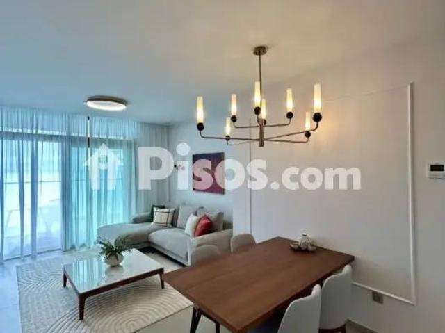 Apartamento en alquiler en Playa Poniente