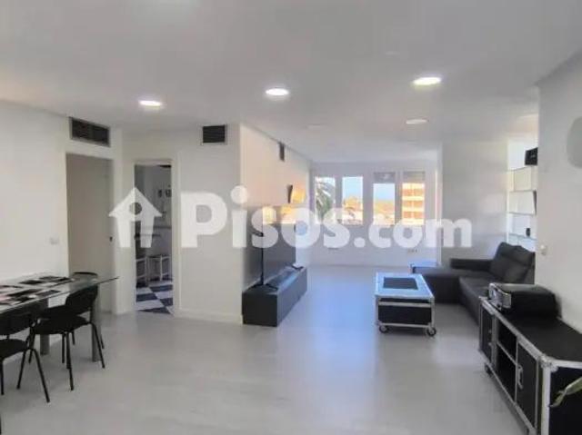 Apartamento en alquiler en Playamar Benyamina