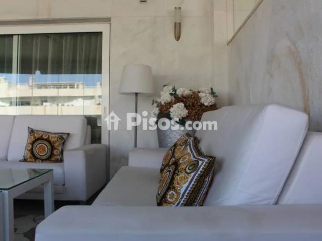 Apartamento en alquiler en Puerto Banús