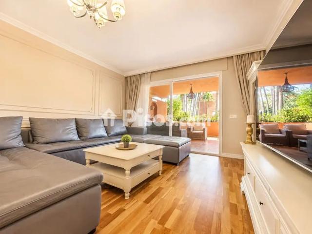 Apartamento en alquiler en Puerto Banús