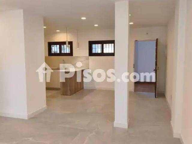 Apartamento en alquiler en Recinto Ferial