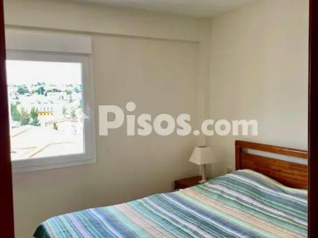 Apartamento en alquiler en Recinto Ferial
