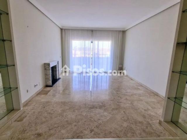 Apartamento en alquiler en Río Real