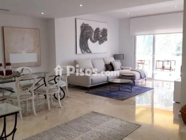 Apartamento en alquiler en Río Real