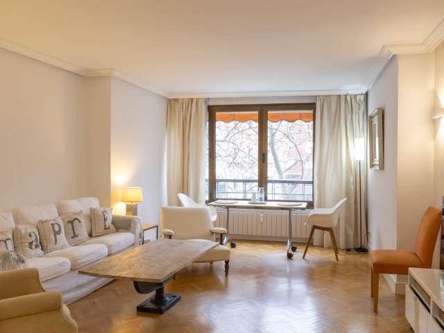 Apartamento en alquiler en Ríos Rosas, Madrid