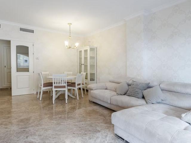 Apartamento en alquiler en San Pedro de Alcantara, Málaga Costa del Sol