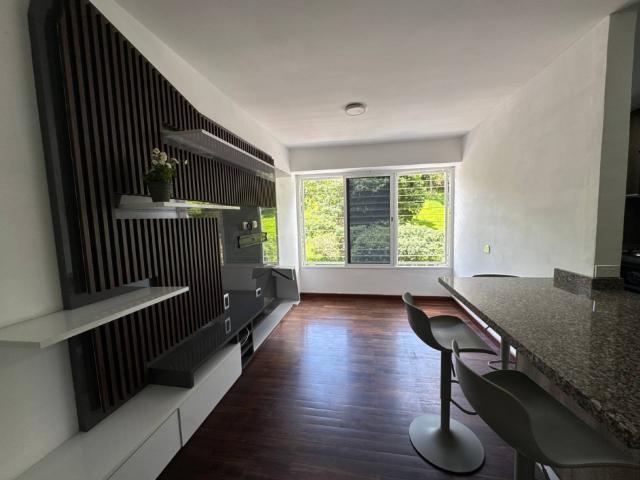 Apartamento en alquiler, Lomas del vila