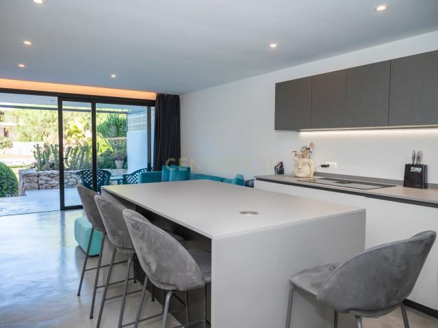 Apartamento en alquiler por 11 meses en Roca Llisa