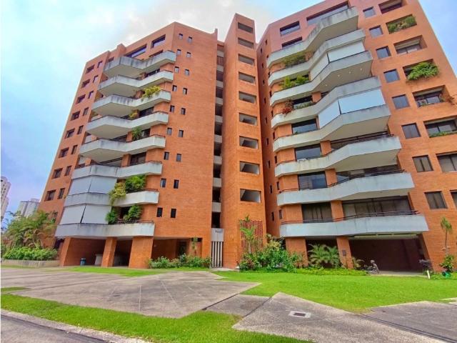 APARTAMENTO EN ALQUILER SEBUCAN
