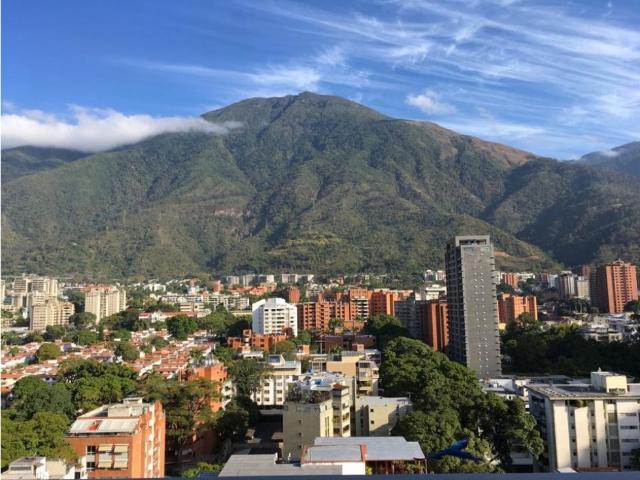 Apartamento en Alquiler Suite Palace Sebucan Caracas