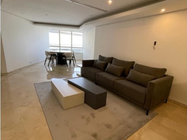 Apartamento en Altamira 11