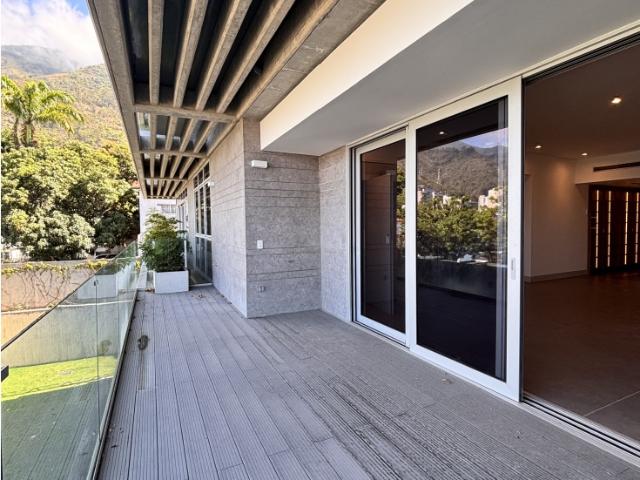 APARTAMENTO EN ALTAMIRA