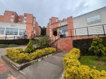Apartamento en Arriendo, Urbanizacion Bosque De Los Alpes, Bogotá D.C