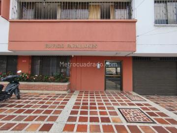 Apartamento en Arriendo, Urbanizacion La Flora, Cali