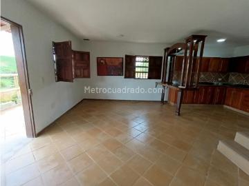 Apartamento en Arriendo, Vereda La Aurora, Carmen De Viboral