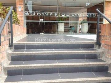 Apartamento en Arriendo, VICTORIA NORTE, Bogotá D.C