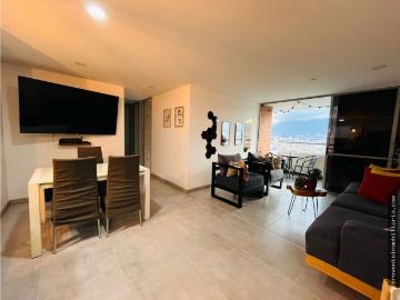 Apartamento en Arriendo Amoblado en Envigado