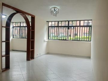 Apartamento en arriendo, Carlos e restrepo