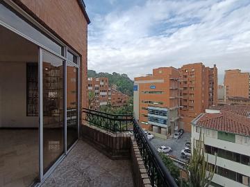 Apartamento en Arriendo CONQUISTADORES