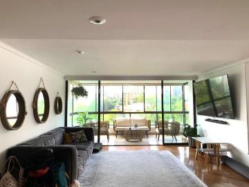 Apartamento en Arriendo, EL POBLADO, Medellín