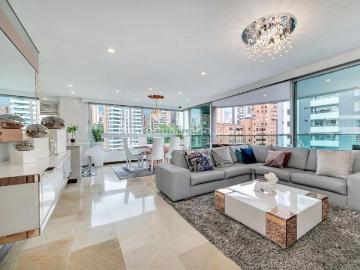 Apartamento en Arriendo, EL POBLADO, Medellín