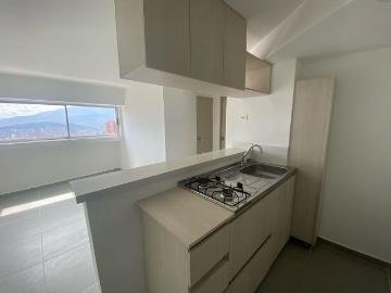 Apartamento en arriendo en Barrio Cristobal Medellin