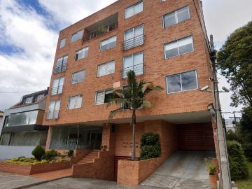 Apartamento En Arriendo En Bogota En Cedritos A371920
