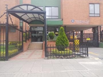 Apartamento EN ARRIENDO EN Bogotá EN Hayuelos 126720 $1.800.000